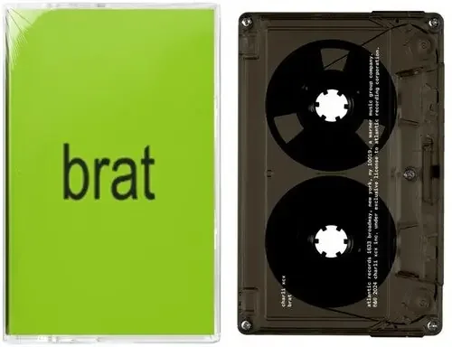 Charli XCX BRAT – CASSETTES